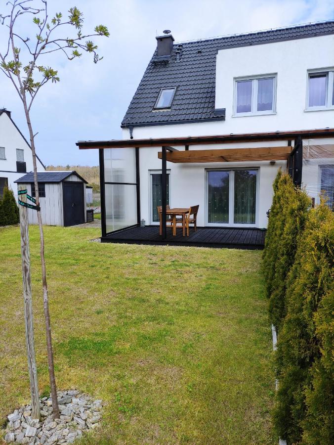 Villa Frida Haus Trzęsacz Exterior foto