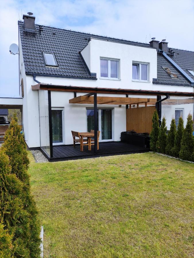 Villa Frida Haus Trzęsacz Exterior foto